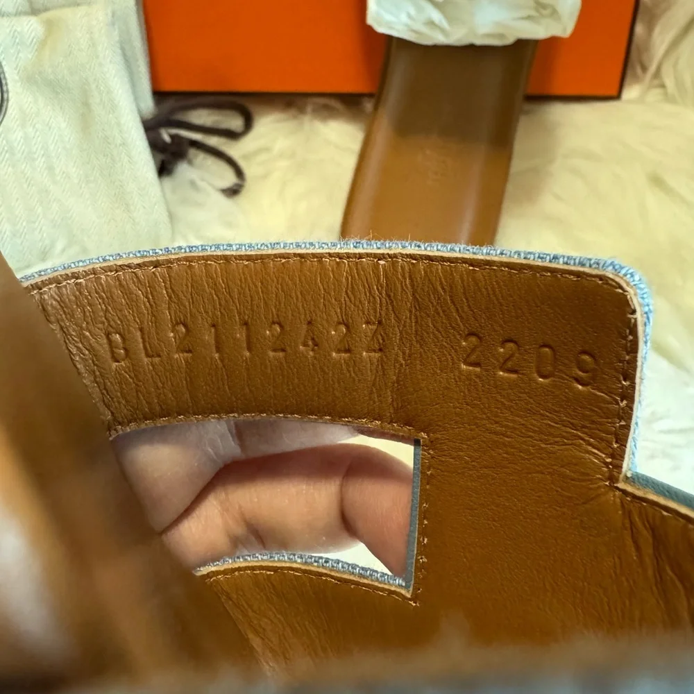 Hermes Oran Canvas Denim - Picture 5 of 8
